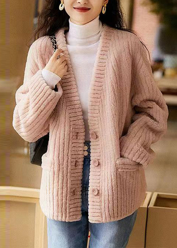 Elegantly Styled Coat for Everyday Wear