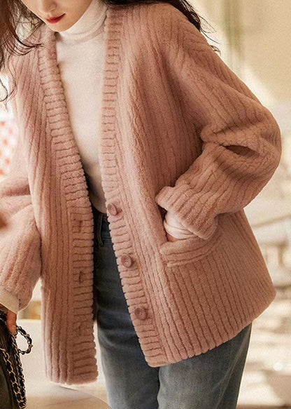 Elegantly Styled Coat for Everyday Wear