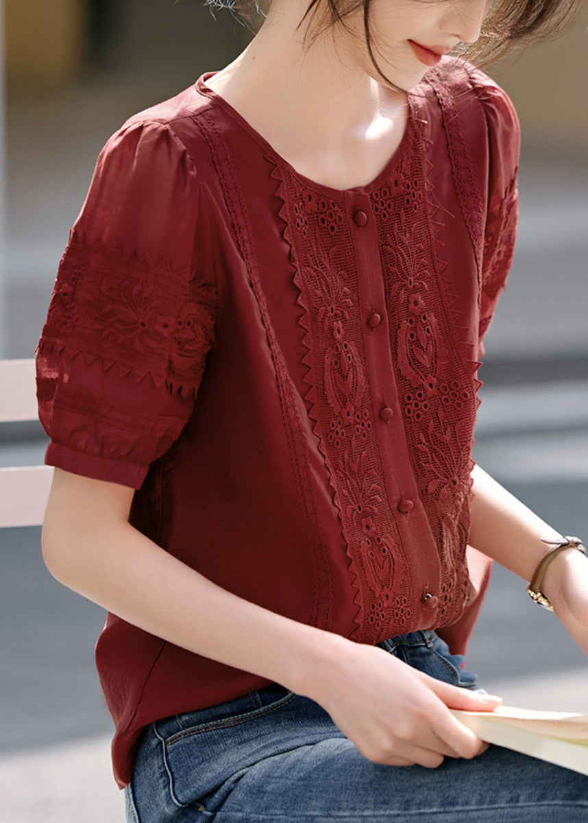 Gracefully Styled Blouse for Any Occasion