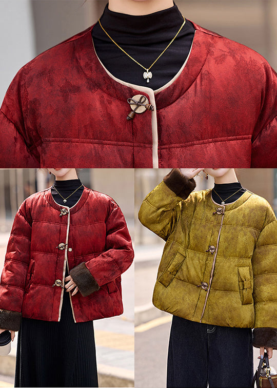 Elegantly Styled Coat for Everyday Wear