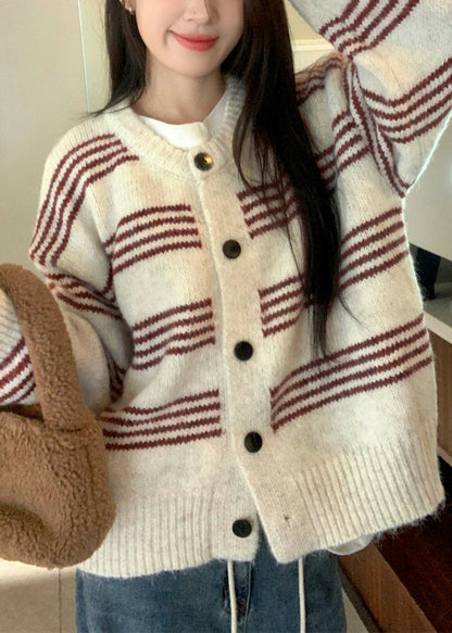 Beautifully Crafted Cardigan in a Classic Style