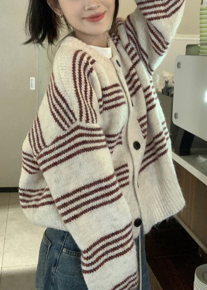 Beautifully Crafted Cardigan in a Classic Style