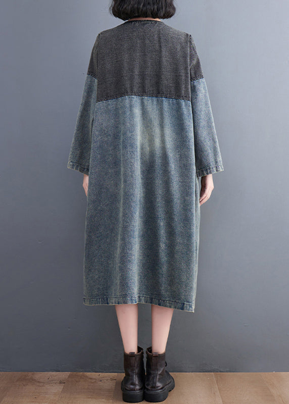 Classic Vintage Coat with a Flattering Fit