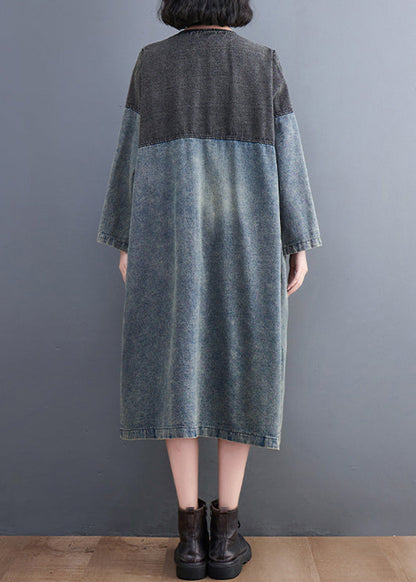 Classic Vintage Coat with a Flattering Fit