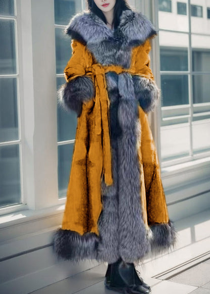 Effortlessly Elegant Coat with a Timeless Design