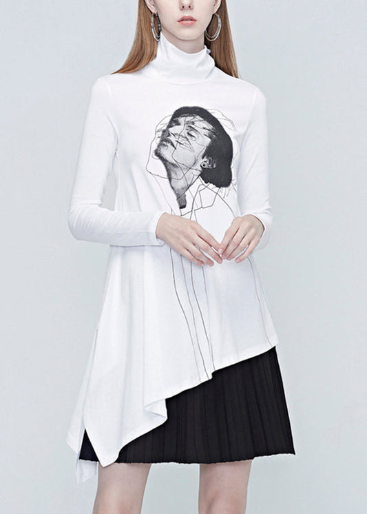 Well Tailored Top with a Graceful Silhouette