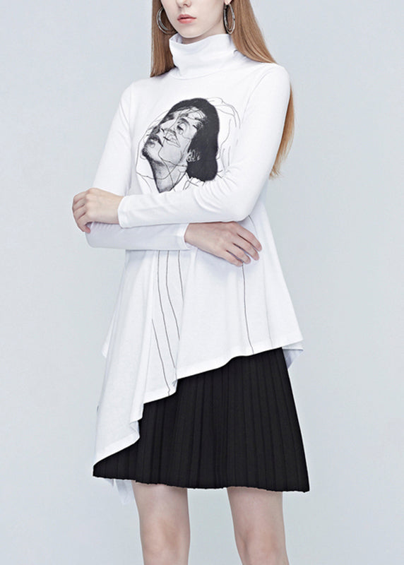 Well Tailored Top with a Graceful Silhouette