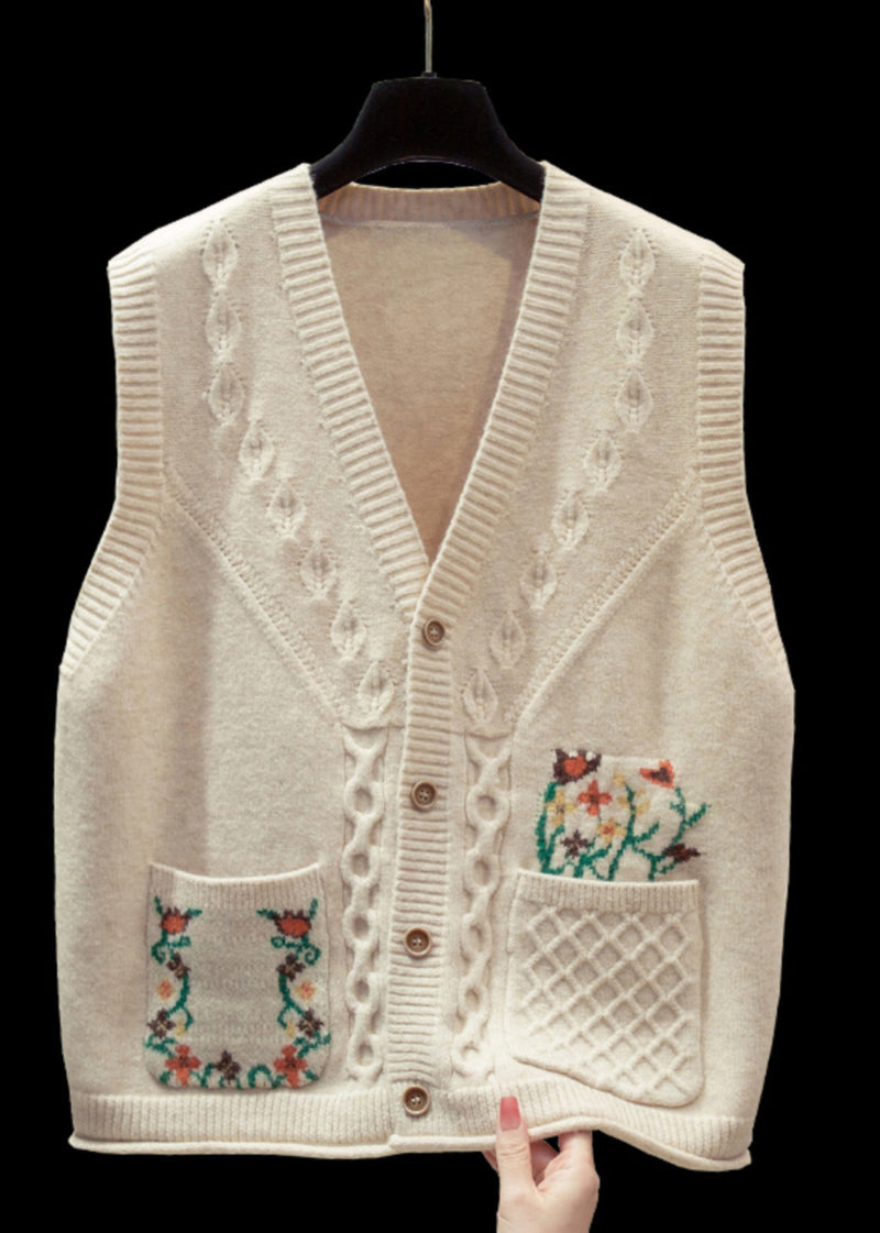 A Vintage Style Coat with Delicate Timeless Details
