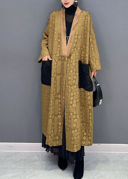 Sophisticated Coat with a Clean Classic Look