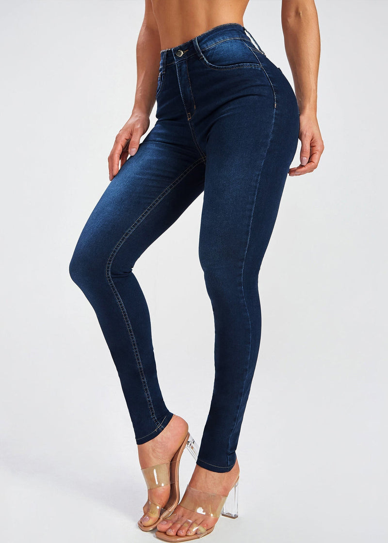 Elegantly Styled Pants for Everyday Wear