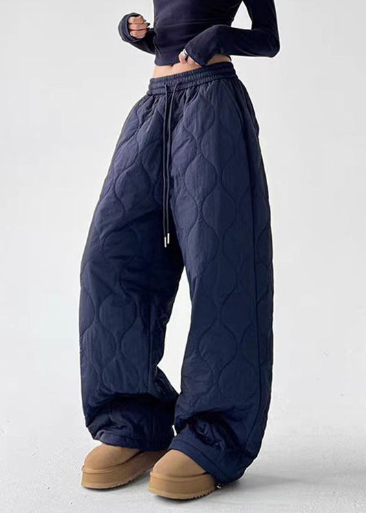 Classic Vintage Pants with a Flattering Fit