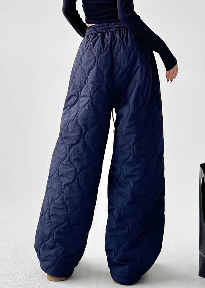 Classic Vintage Pants with a Flattering Fit