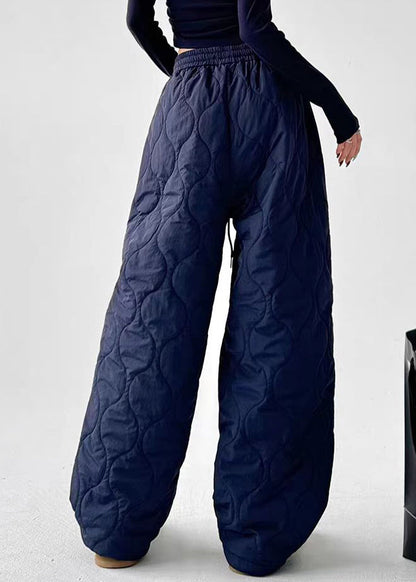 Classic Vintage Pants with a Flattering Fit