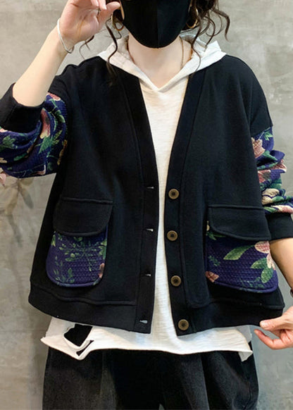 Well Tailored Coat with a Graceful Silhouette