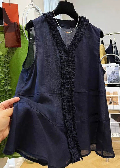 Effortlessly Elegant Top with a Timeless Design