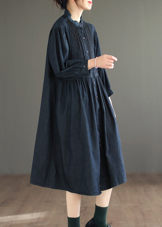 Well Tailored Blouse with a Graceful Silhouette