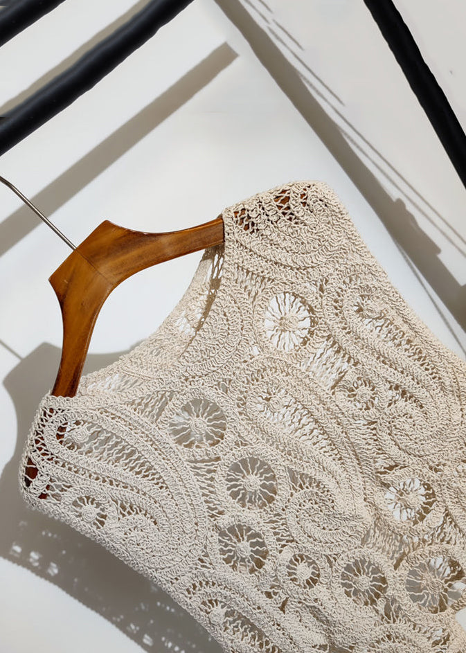 Well Tailored Garment with a Graceful Silhouette