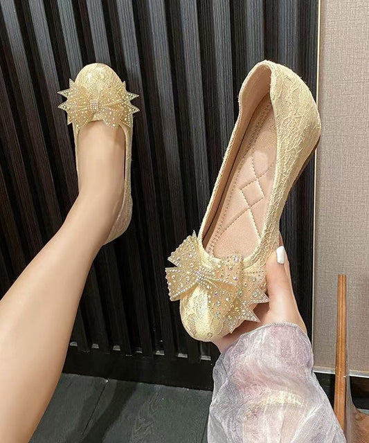 Graceful Orthopedic Shoes for Modern Look