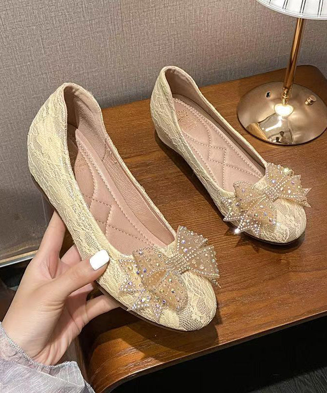 Graceful Orthopedic Shoes for Modern Look