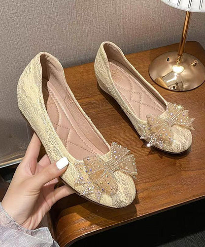 Graceful Orthopedic Shoes for Modern Look