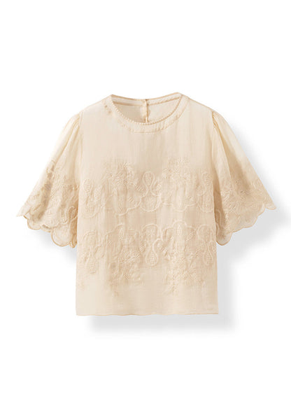 Elegantly Styled Shirt for Everyday Wear