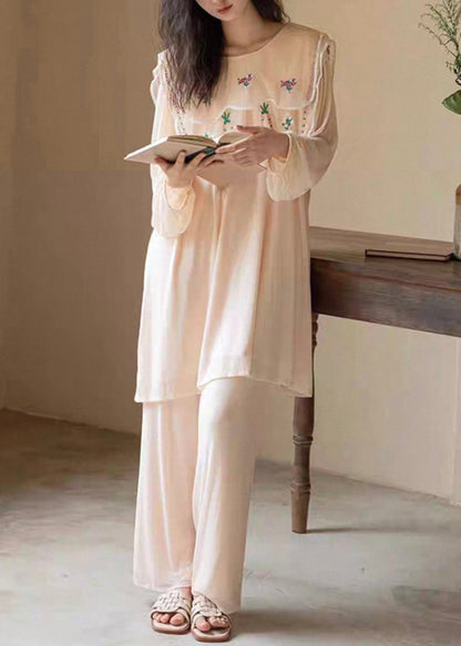 Sophisticated Garment with a Clean Classic Look