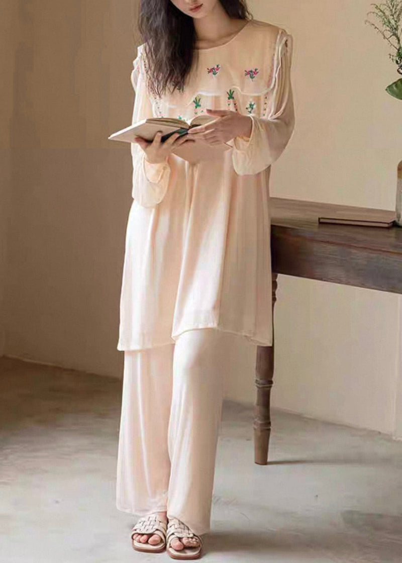 Sophisticated Garment with a Clean Classic Look