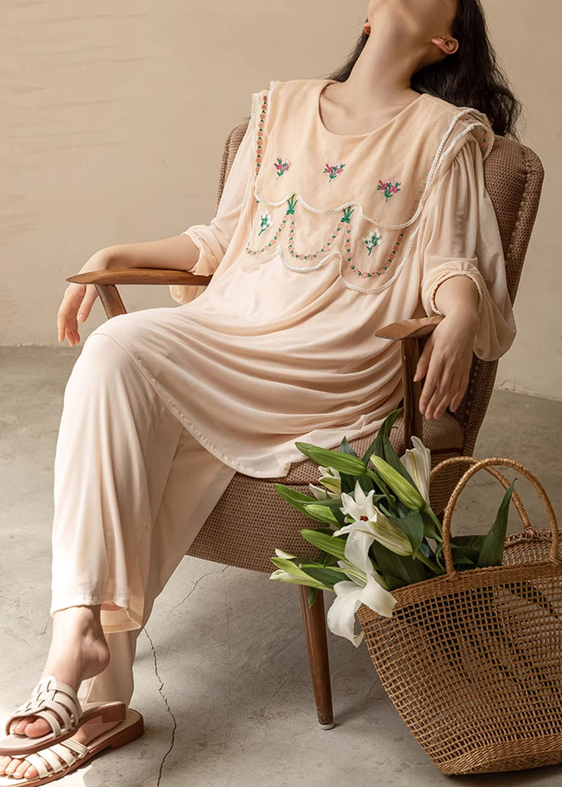 Sophisticated Garment with a Clean Classic Look