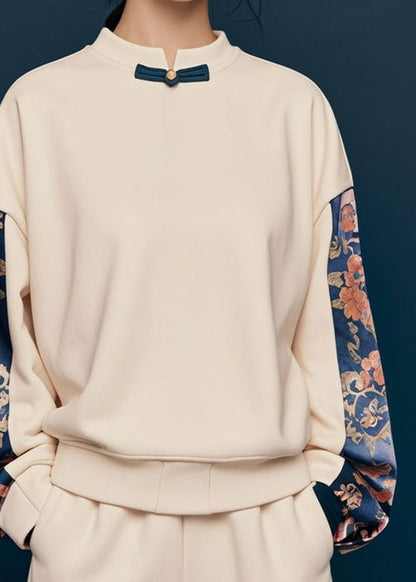 Effortlessly Elegant Shirt with a Timeless Design