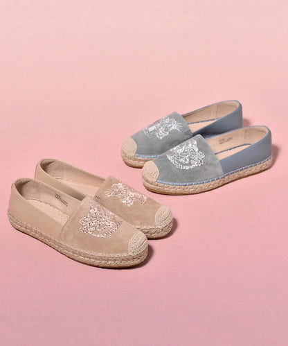 Graceful Orthopedic Shoes for Modern Look