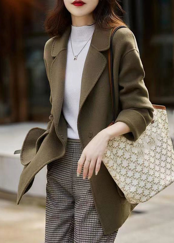 Classic Vintage & Enduringly Stylish Coat