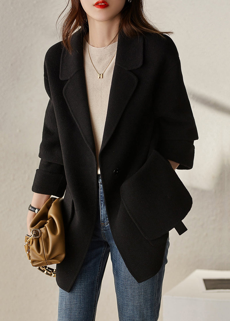 Classic Vintage & Enduringly Stylish Coat