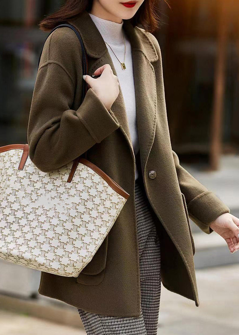 Classic Vintage & Enduringly Stylish Coat