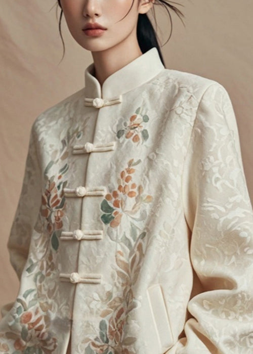 Sophisticated Coat with a Clean Classic Look