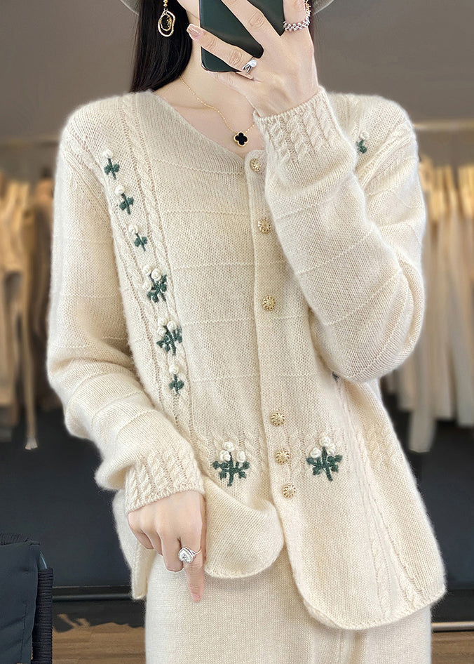 Classic Vintage & Enduringly Stylish Coat