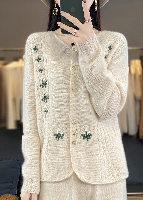 Classic Vintage & Enduringly Stylish Coat