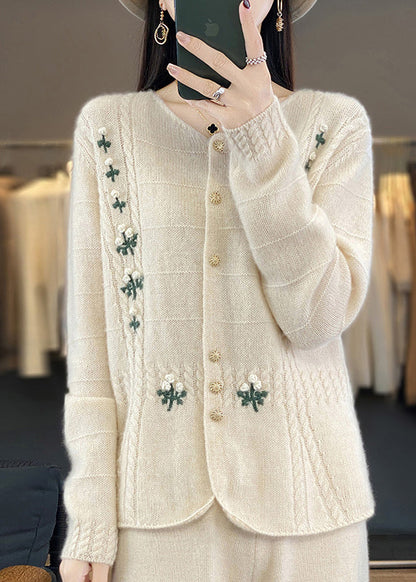 Classic Vintage & Enduringly Stylish Coat
