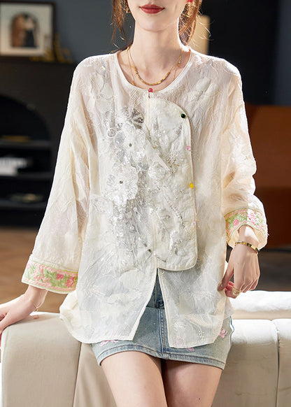 Effortlessly Elegant Blouse with a Timeless Design