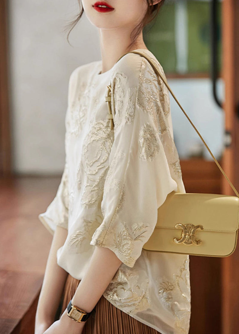 Effortlessly Elegant Shirt with a Timeless Design