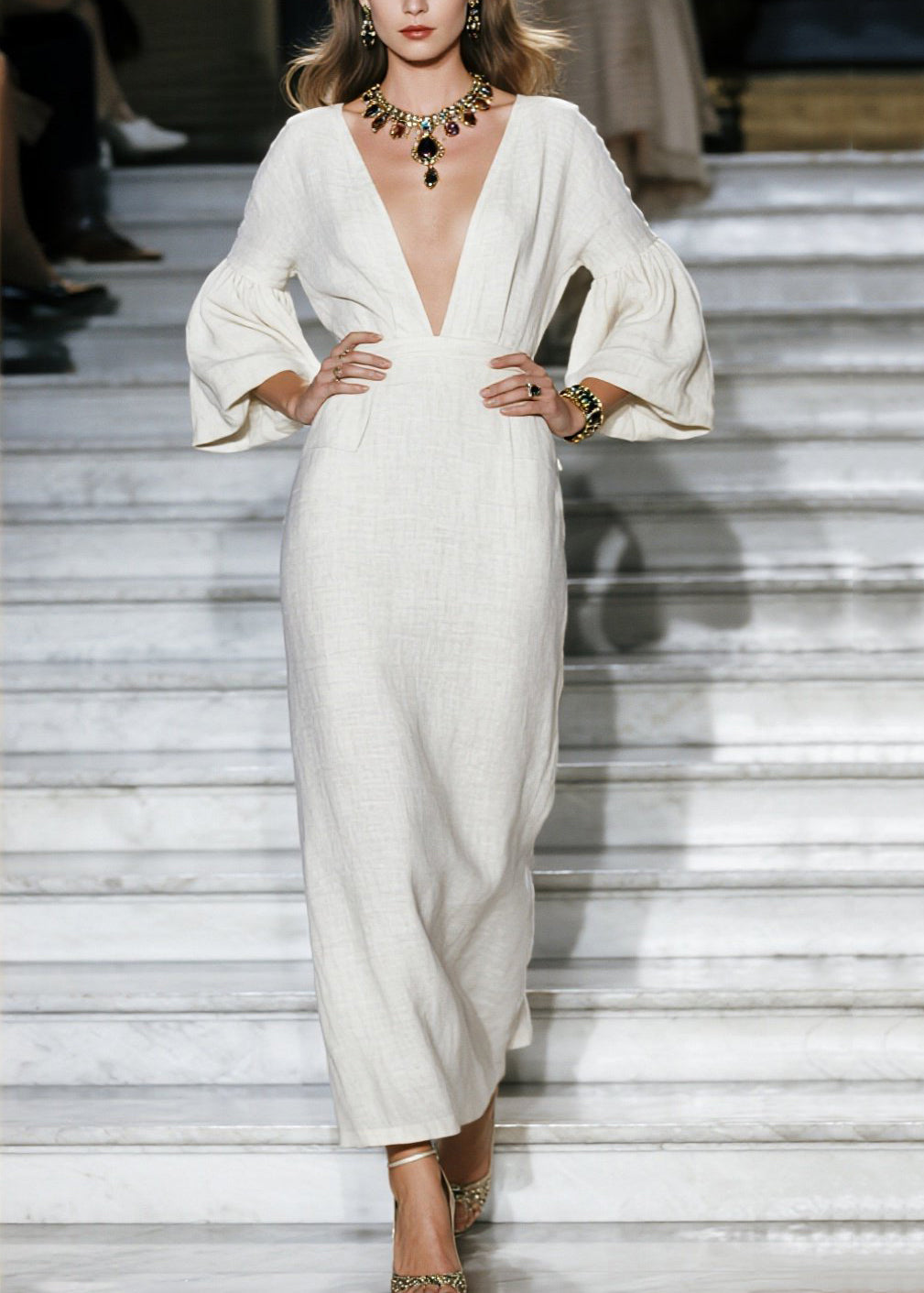 Gracefully Styled Dress for Any Occasion