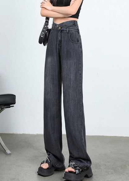 Well Tailored Pants with a Graceful Silhouette
