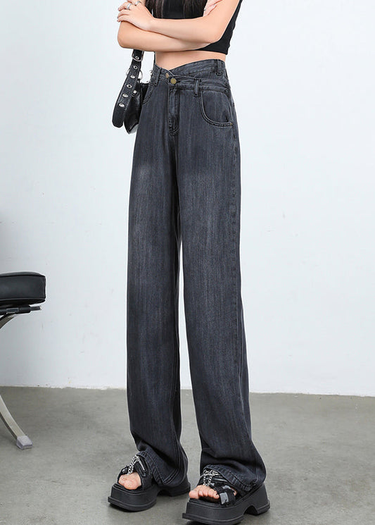 Well Tailored Pants with a Graceful Silhouette