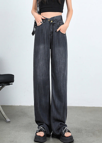 Well Tailored Pants with a Graceful Silhouette