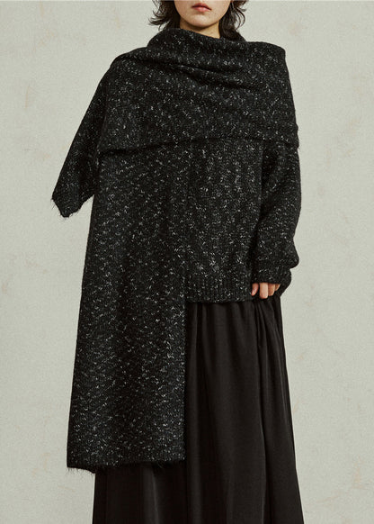 Classic Vintage Sweater with a Flattering Fit