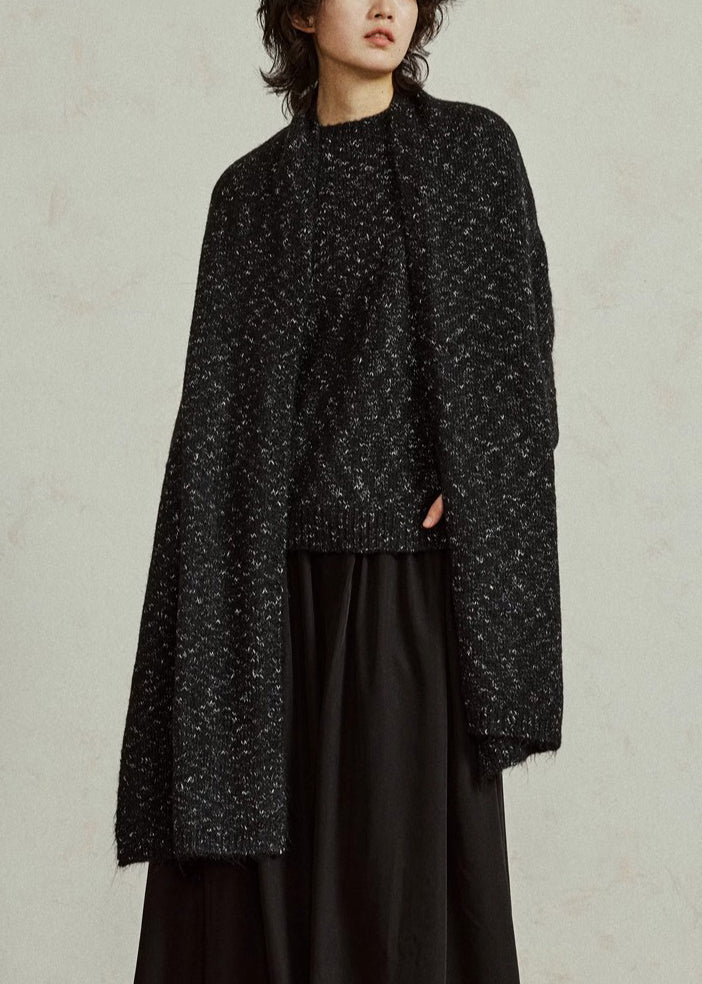 Classic Vintage Sweater with a Flattering Fit