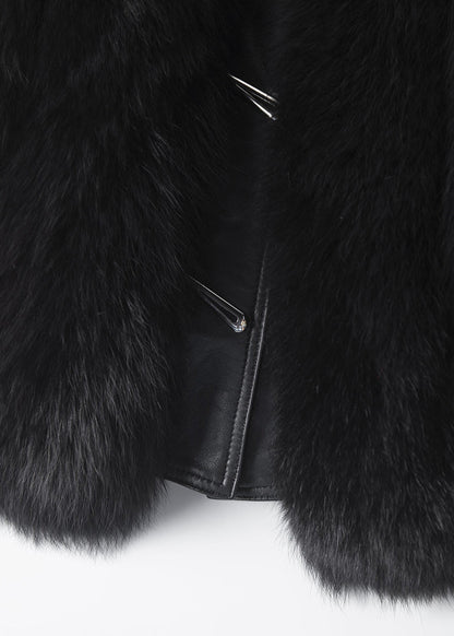 Gracefully Styled Coat for Any Occasion