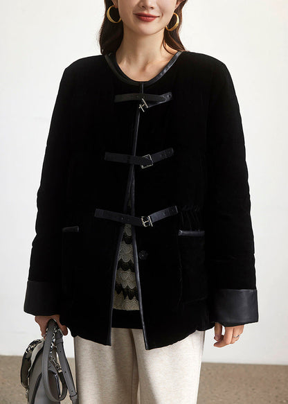 Classic Vintage & Enduringly Stylish Coat