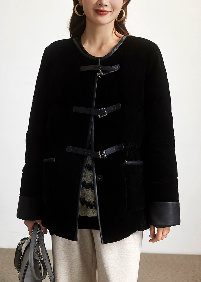 Classic Vintage & Enduringly Stylish Coat