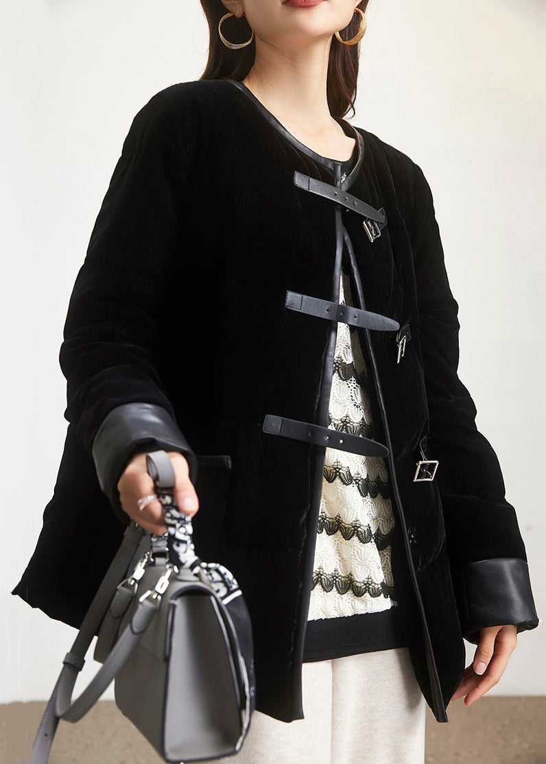 Classic Vintage & Enduringly Stylish Coat