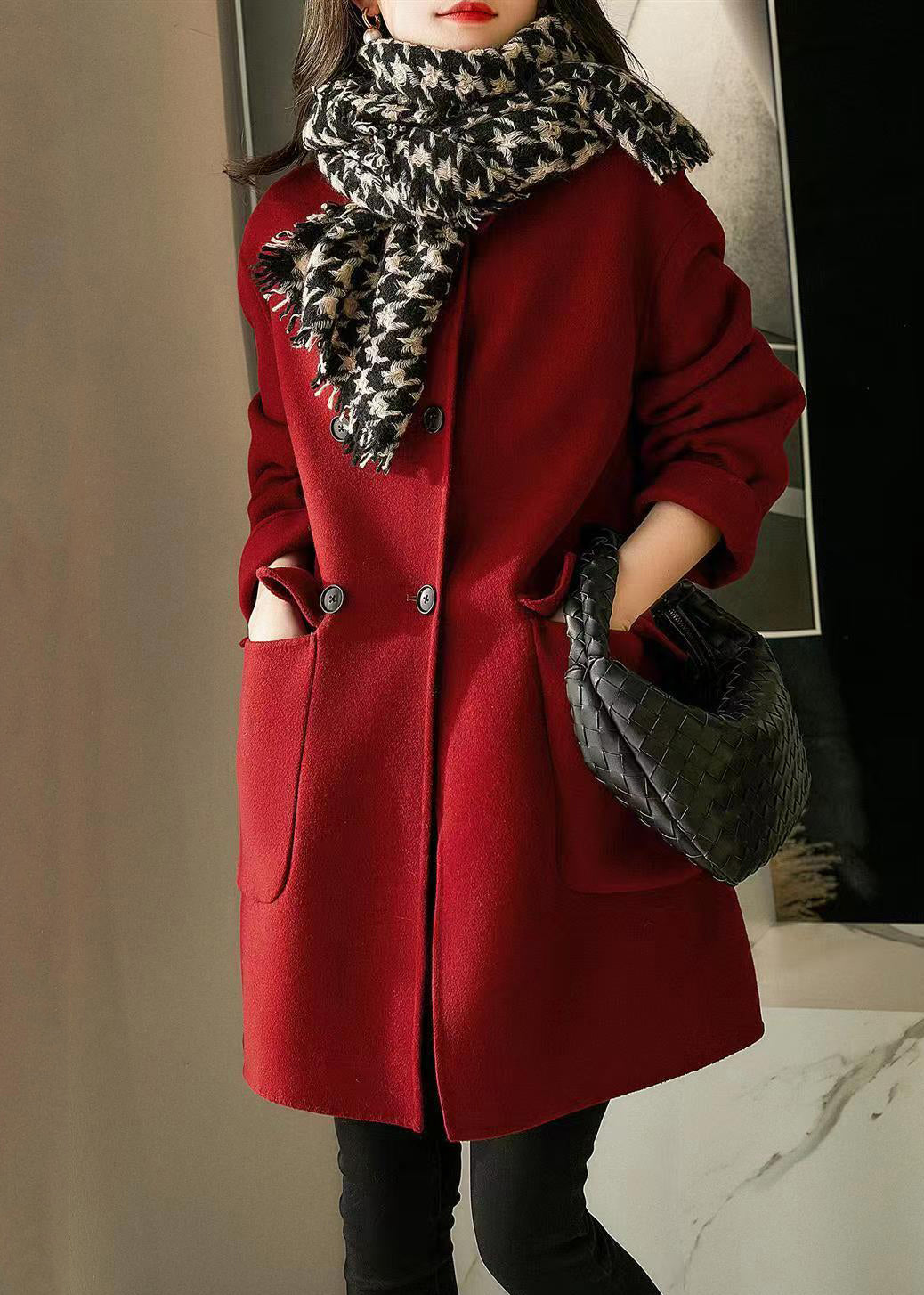Beautifully Crafted Coat in a Classic Style